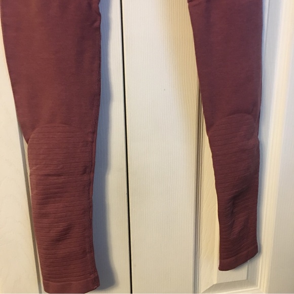 Alphalete Mauve Leggings Size Small - Picture 8 of 14